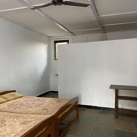 Hotel Aviraj Nivas Dapoli Exterior photo