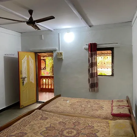 Hotel Aviraj Nivas Dapoli Exterior photo