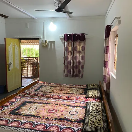 Hotel Aviraj Nivas Dapoli Exterior photo