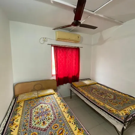 Hotel Aviraj Nivas Dapoli Exterior photo