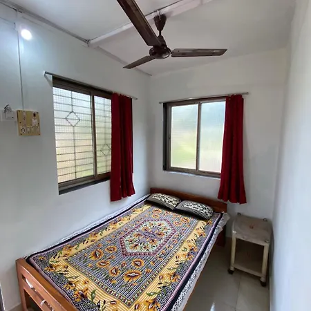 Hotel Aviraj Nivas Dapoli Exterior photo