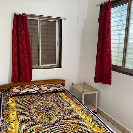 Hotel Aviraj Nivas Dapoli Exterior photo