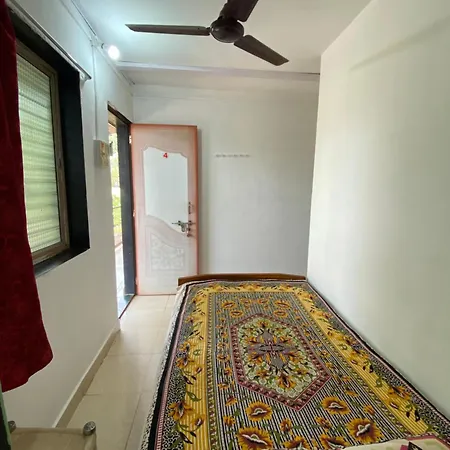 Hotel Aviraj Nivas Dapoli Exterior photo