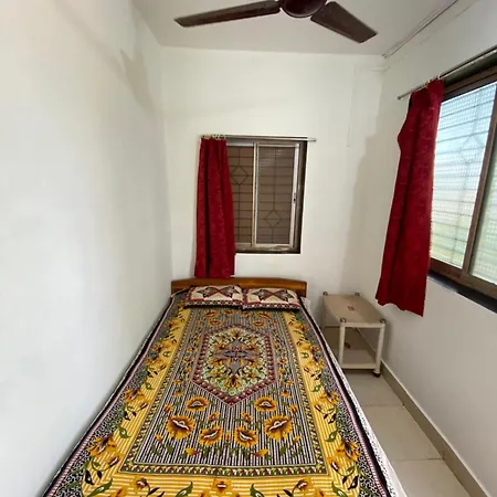 Hotel Aviraj Nivas Dapoli Exterior photo
