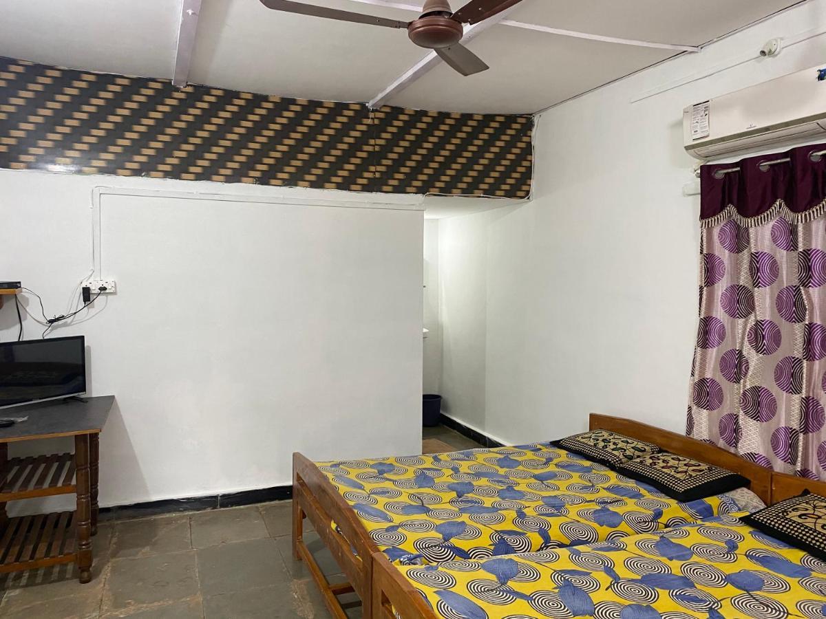 Homestay Aviraj Nivas Dapoli