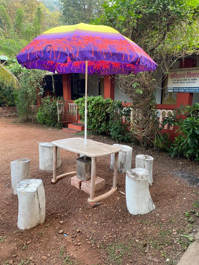 Homestay Aviraj Nivas