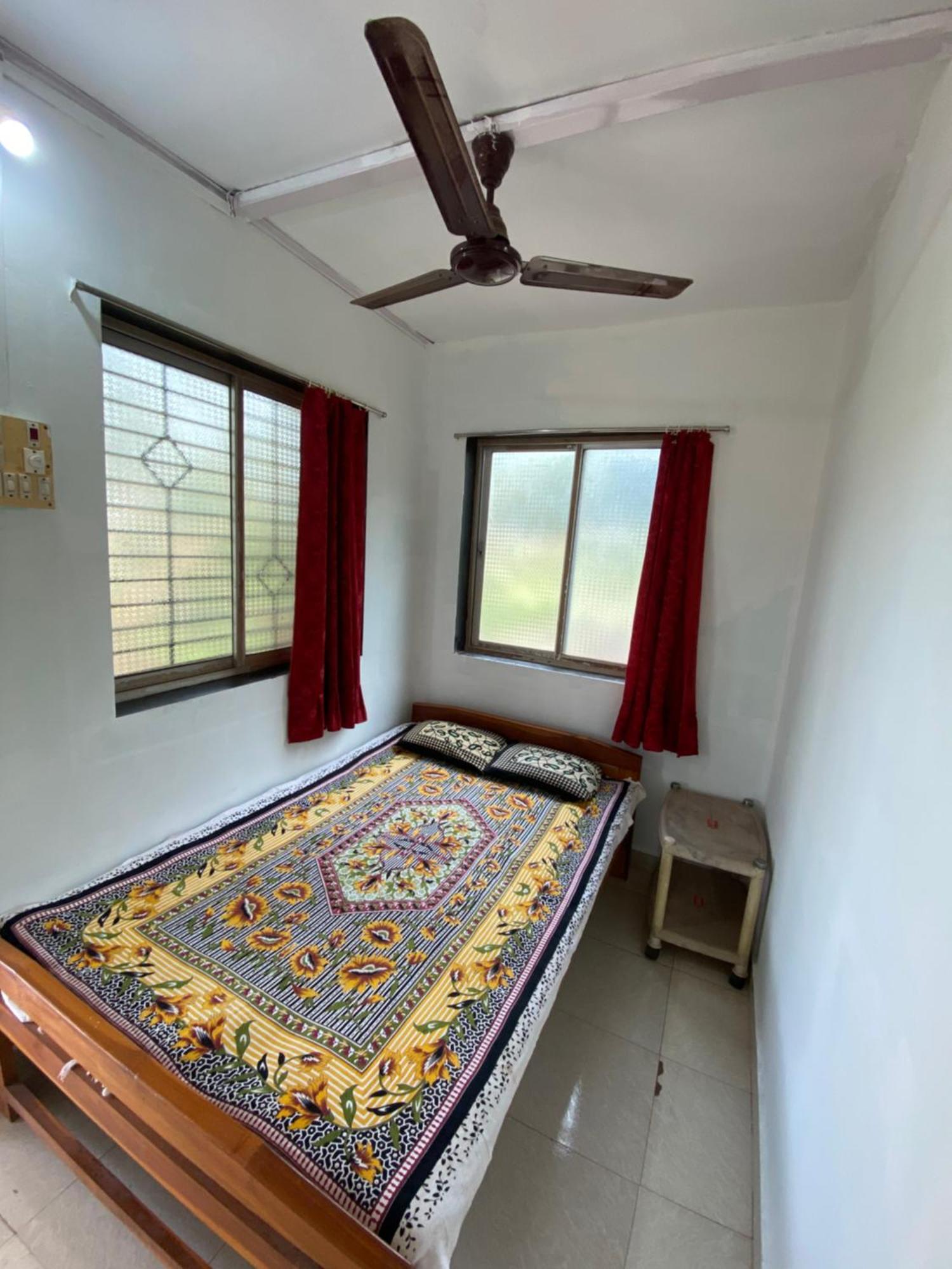 Homestay Aviraj Nivas *