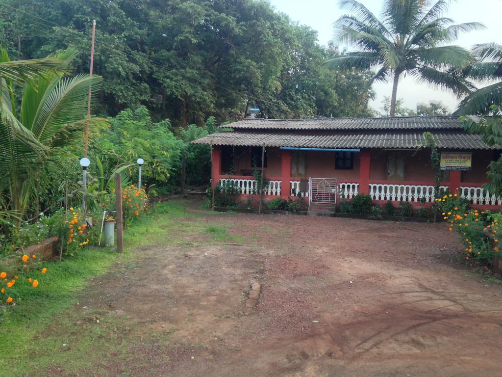 Homestay Aviraj Nivas