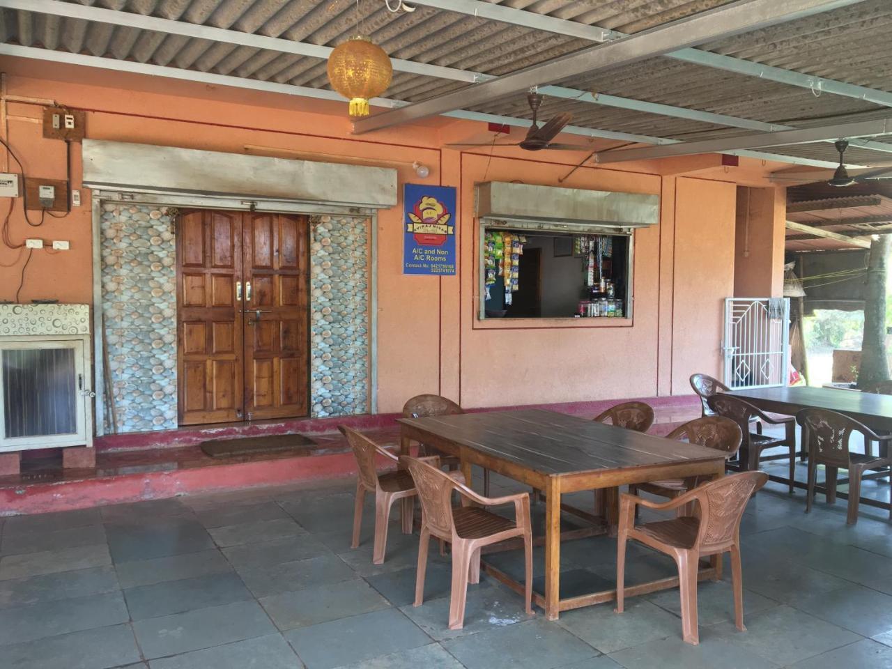 Aviraj Nivas Homestay